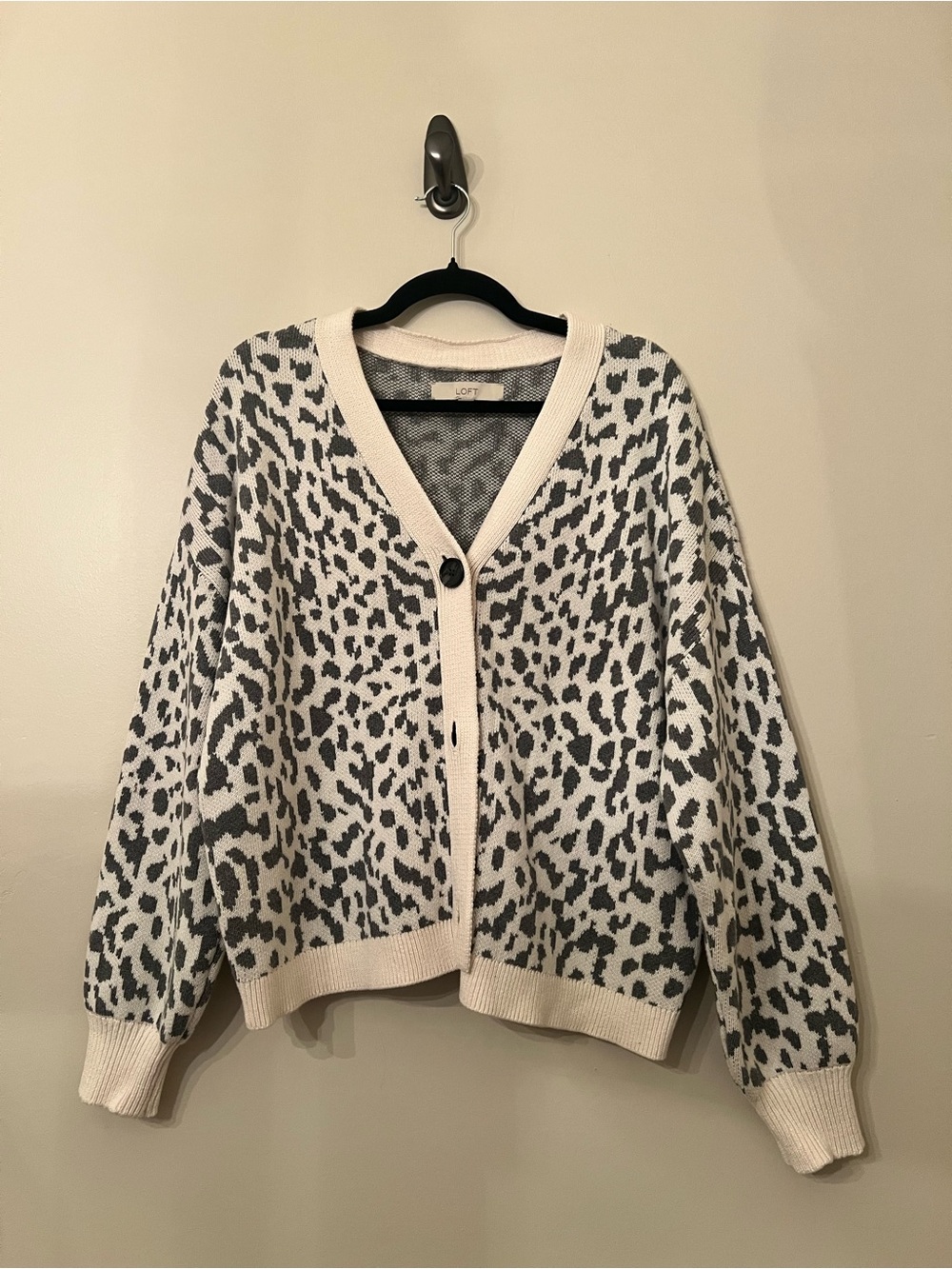 LOFT White and Gray Leopard Print V-Neck Cardigan Sweater